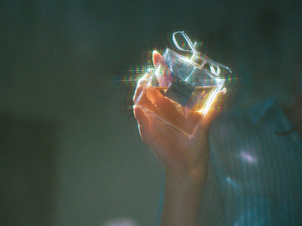 How to Layer Perfumes for a Scent That Feels Uniquely Yours